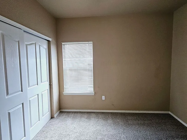 12185 Copper Valley Ln — Photo 15