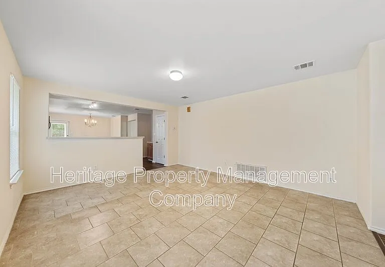 6402 Candleview Ct — Photo 8