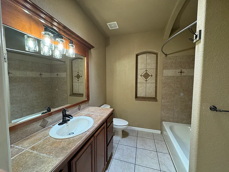 682 La Melodia Dr — Photo 26