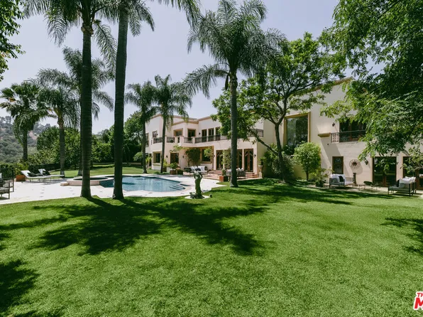 3364 Clerendon Rd, Beverly Hills, CA 90210