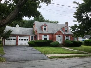 5 Green St, Fairhaven, MA 02719