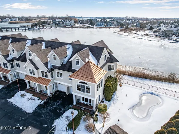 10 Waters Edge, Brielle, NJ 08730