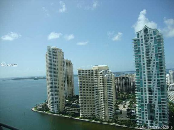 3rd image of 325 Biscayne Blvd #3017