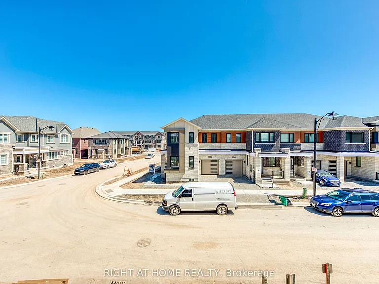 1805 Thames Cir — Photo 18