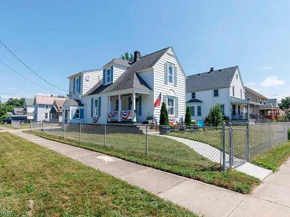 425 Woodland Ave, Elyria, OH 44035