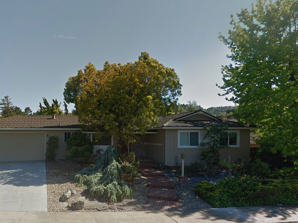 1st image of 2610 Martinez Dr