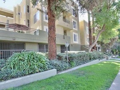 6140 Monterey Rd, Los Angeles, CA, 90042