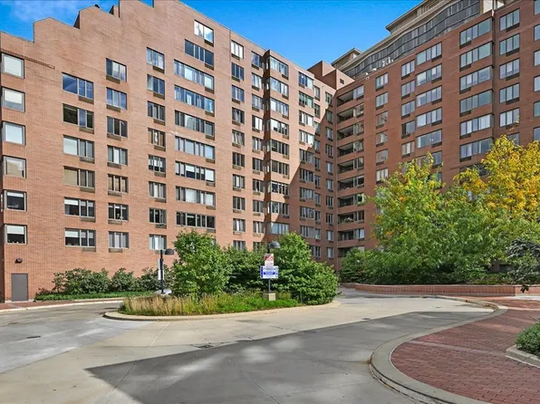 801 S Plymouth Ct APT 809, Chicago, IL 60605