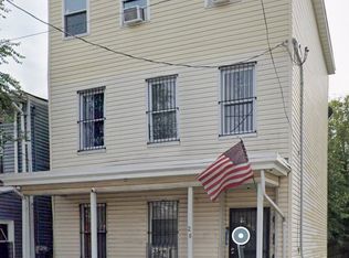 26 Pearl St, Paterson, NJ 07501
