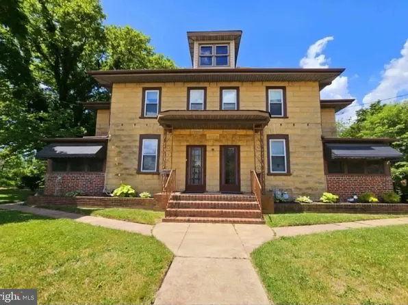 128 Chester Ave, West Berlin, NJ 08091