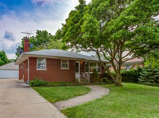 626 McLean Ave, Bensenville, IL 60106