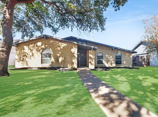 2813 Teakwood Dr, Garland, TX 75044