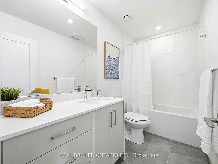 184 Woodroffe Ave #6 — Photo 7