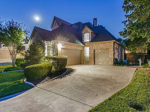 2nd image of 2308 Creekedge Ct