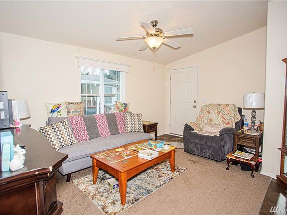 5th image of 909 Mountain Villa Dr
