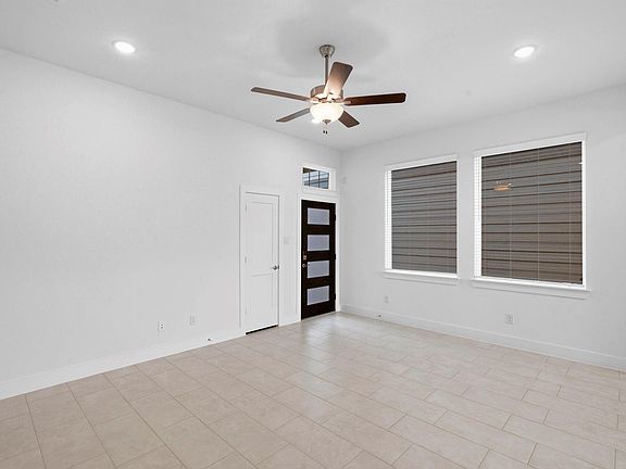 5th image of 12746 Grayson County Rd