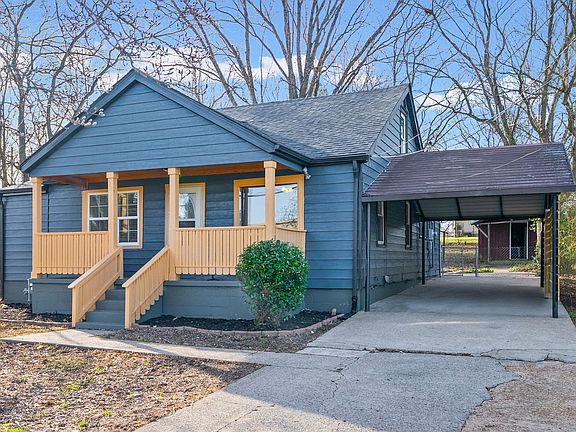 4th image of 1636 Golf Club Ln