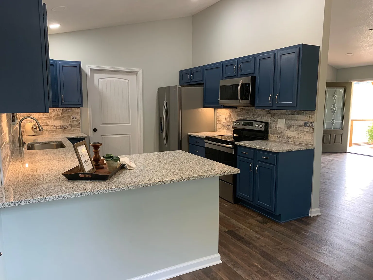 825 Little Valley Rd — Photo 4