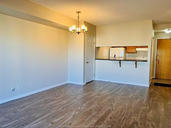 3rd image of 315 Village Grove Dr #401