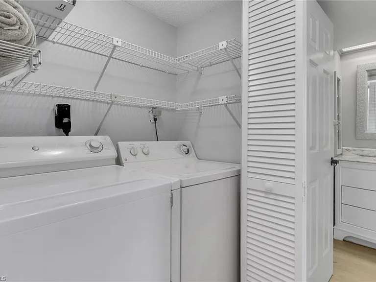 9861 Alabama St #3 — Photo 21