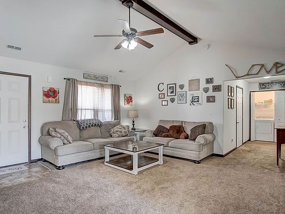 2nd image of 224 Glory Ave