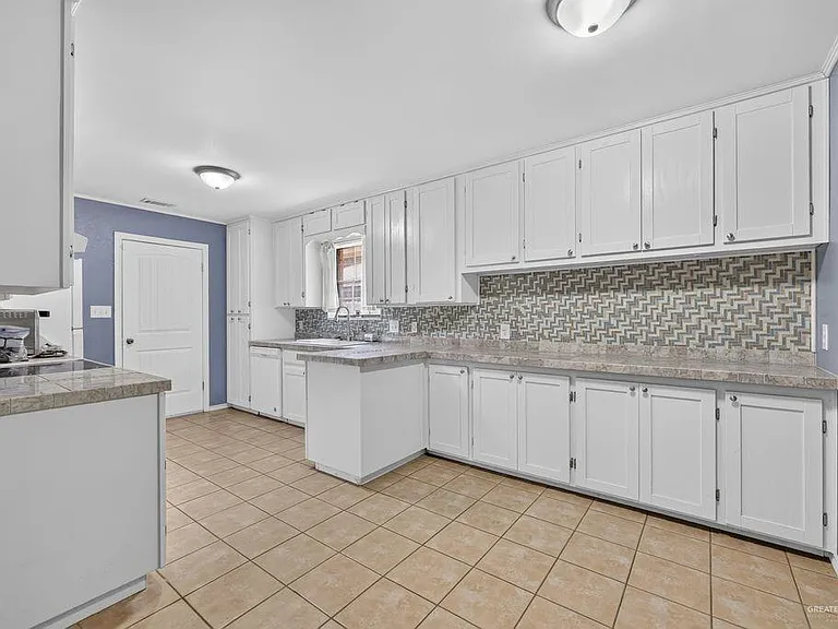 3101 Goldcrest Ave — Photo 5