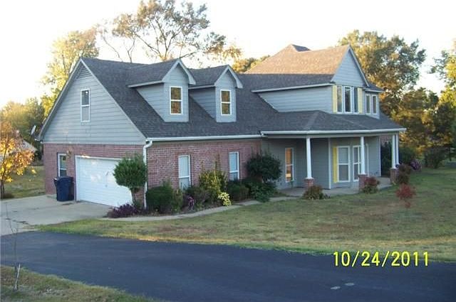 2nd image of 6311 Nellwood Dr