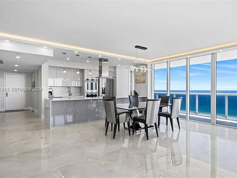 1830 S Ocean Dr #1002 — Photo 3