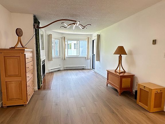 4th image of 9890 Manchester Dr #303