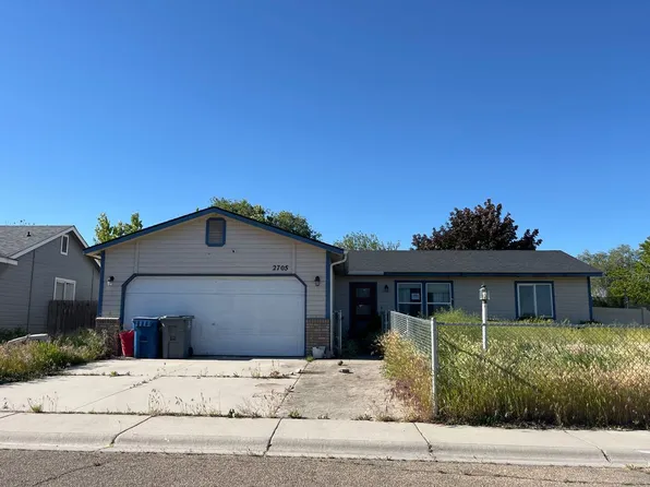 2705 Oak Pl, Nampa, ID 83687