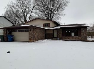 22630 Amy Dr, Richton Park, IL 60471