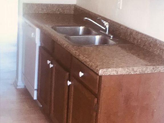2nd image of 1548 Sangaree Cir