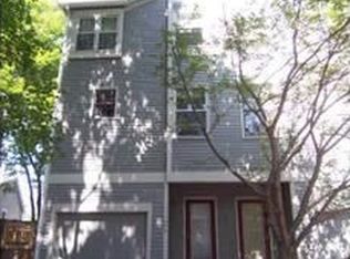127 River St #A, Newton, MA 02465