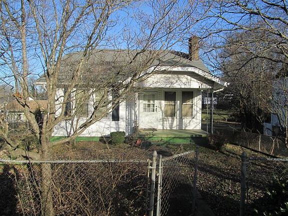 3rd image of 3510 Sevier Ave
