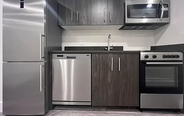 Rented by Keller Williams NYC | media 13