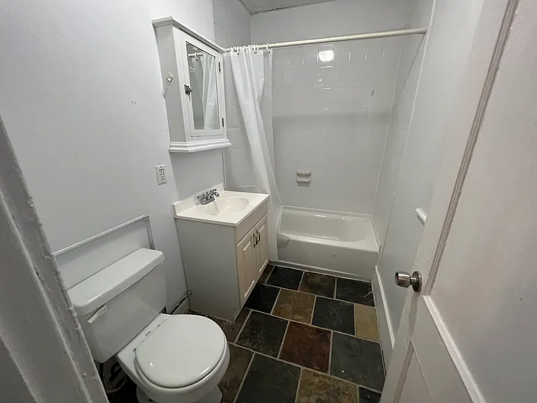 238 Hemenway St #14 — Photo 4