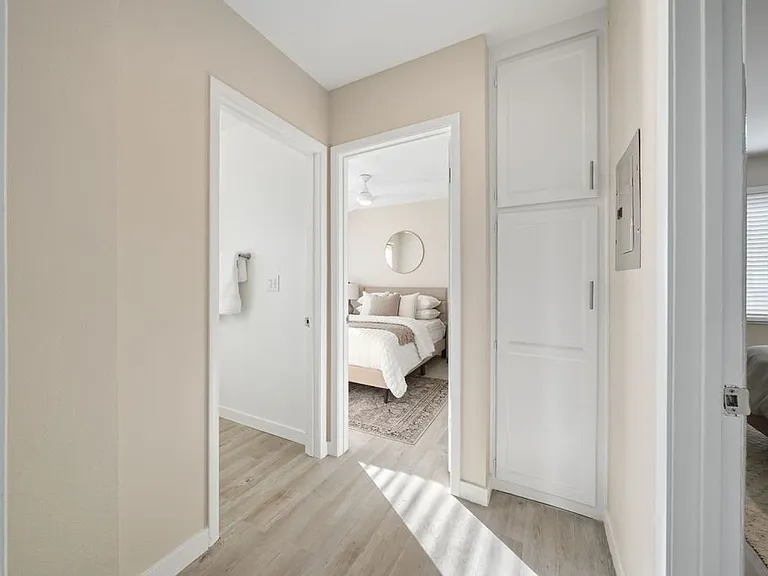 240 Spring Street — Photo 19