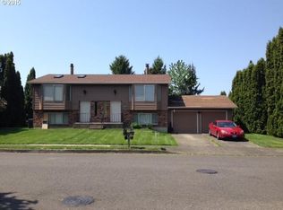 855-865 NE Cochran Ave, Gresham, OR 97030