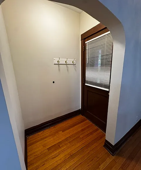 4606 N Saint Louis Ave #1 — Photo 2