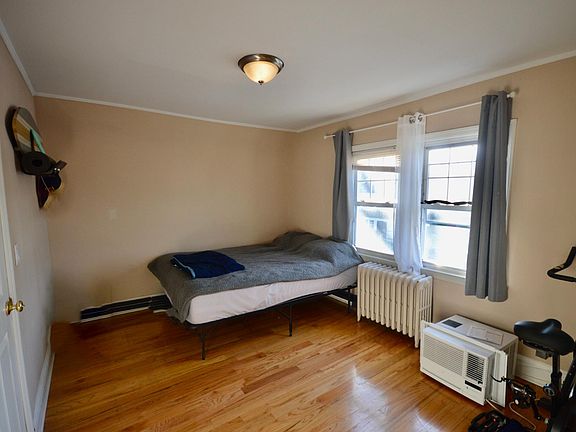 Spacious bedroom