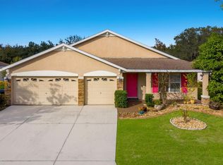 12065 Warwick Cir, Parrish, FL 34219