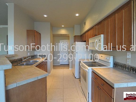 4th image of 7050 E Sunrise Dr