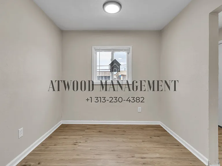 19050 W Davison St — Photo 5