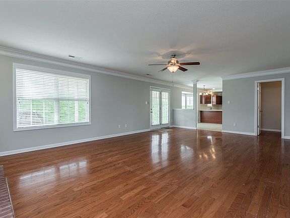 4th image of 1412 Caribou Ln