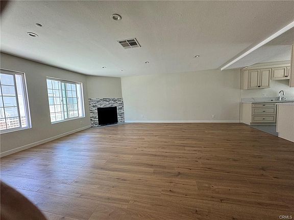 2nd image of 15920 Sherman Way