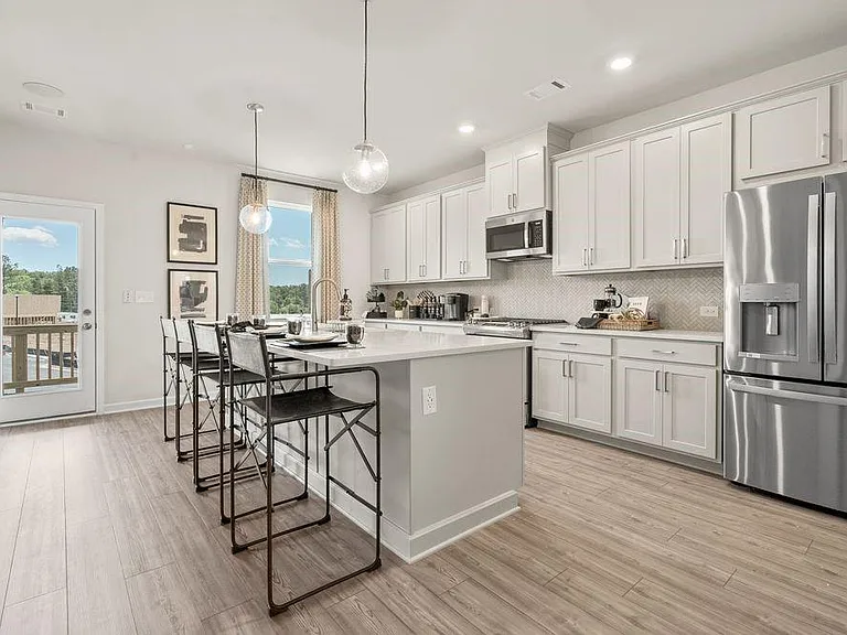 20 Peeples Dr — Photo 12