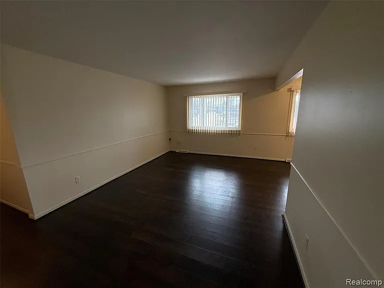 21540 Saint Gertrude St #12 — Photo 6
