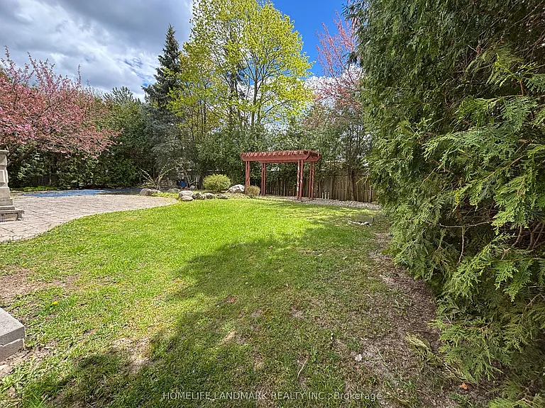 5 Vernham Ave — Photo 20