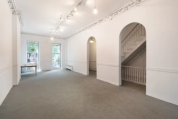 Sold by SERHANT. | media 4