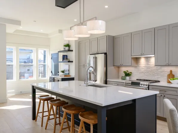 21 Tanglewood Rd #4, Dorchester Center, MA 02124